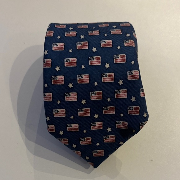 Vineyard Vines Patriotic Blue Tie